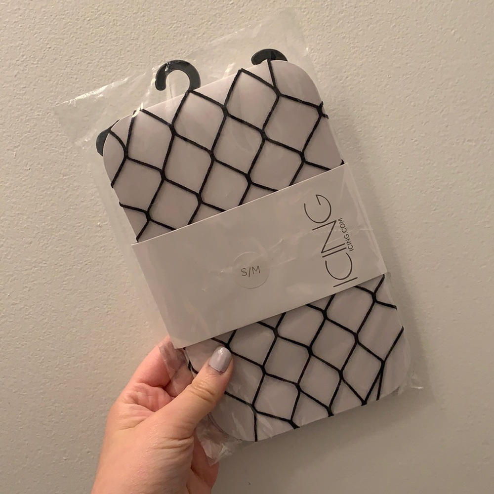 NWT Fishnet Stockings ⭐️